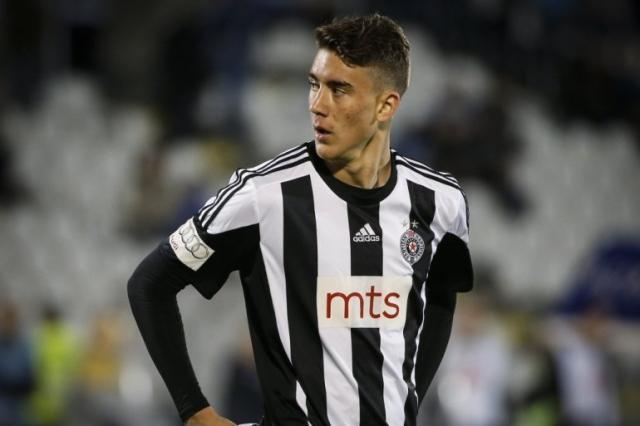 焦点集中在 焦点集中在